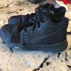 Boys black Kyrie Nike’s